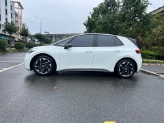 Volkswagen ID.3 Outstanding Edition - ფოტო 4