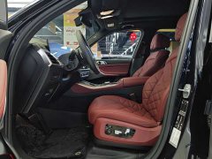 BMW X5 Facelift xDrive 40Li M Sport Midnight Edition - ფოტო 4