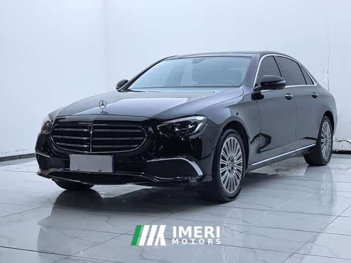 Mercedes-Benz E-Class Facelift E 300 L Sport Fashion Edition