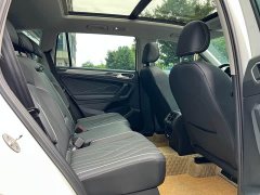 Volkswagen Tiguan L Outstanding Edition 330TSI Automatic Two-Wheel Drive R-Line Dragon Shine Edition - ფოტო 12