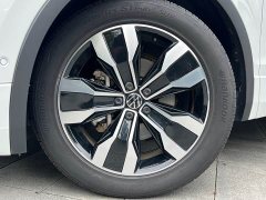 Volkswagen Tiguan L Outstanding Edition 330TSI Automatic Two-Wheel Drive R-Line Dragon Shine Edition - ფოტო 16