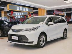 Toyota Sienna 2023 2.5L Hybrid Comfort Edition - ფოტო 1
