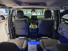 Toyota Sienna 2023 2.5L Hybrid Comfort Edition - ფოტო 11