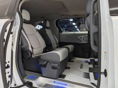 Toyota Sienna 2023 2.5L Hybrid Comfort Edition - ფოტო 13