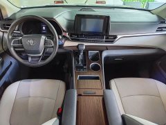 Toyota Sienna 2023 2.5L Hybrid Comfort Edition - ფოტო 9