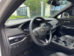 Cadillac XT4 28T FWD Technology - ფოტო 5