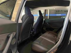 Tesla Model Y Rear-Wheel Drive - ფოტო 6