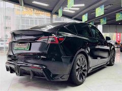 Tesla Model Y Performance All-Wheel Drive - ფოტო 8