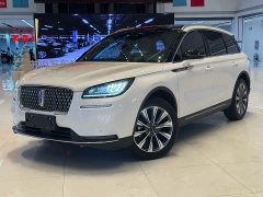 Lincoln Adventurer Explorer 2.0T FWD Elegant Edition - ფოტო 1