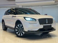 Lincoln Adventurer Explorer 2.0T FWD Elegant Edition - ფოტო 3