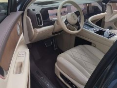 AITO M9 Extended Range Ultra 42kWh 6-Seater - ფოტო 9