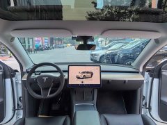 Tesla Model Y 2022 Facelift Rear-Wheel Drive - ფოტო 12