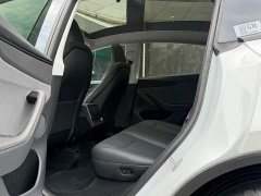 Tesla Model Y Rear-Wheel Drive - ფოტო 6