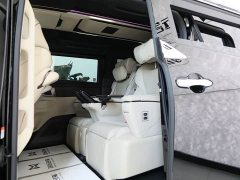 Toyota Vellfire Crown Hybrid 2.5L Executive Premier Edition - photo 18