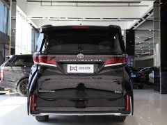 Toyota Vellfire Crown Hybrid 2.5L Executive Premier Edition - photo 20