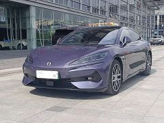 Denza BYD Denza Z9 1100km Range AWD Max - ფოტო 1