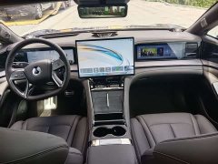 Denza BYD Denza Z9 1100km Range AWD Max - ფოტო 11