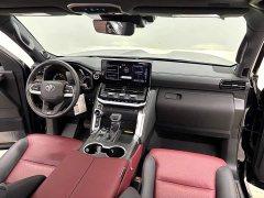 Toyota Land Cruiser (Imported) 3.5T Middle East Edition - ფოტო 14