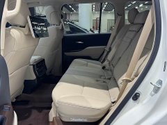 Toyota Land Cruiser (Imported) LC300 2022 3.5T Automatic - ფოტო 13