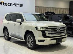 Toyota Land Cruiser (Imported) LC300 2022 3.5T Automatic - ფოტო 3