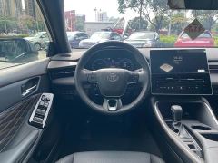 Toyota Camry Hybrid 2.5L XLE Premium - ფოტო 15