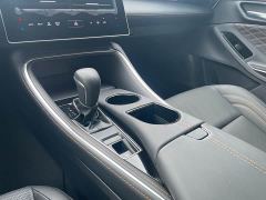 Toyota Camry Hybrid 2.5L XLE Premium - ფოტო 20