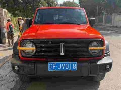 Tank 300 Off-Road Edition 2.0T Conqueror - ფოტო 1