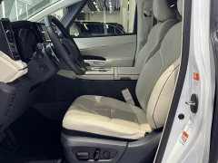 Lexus LM 2023 500h Six-Seat Premium Edition - ფოტო 12