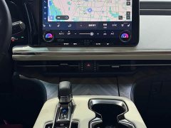 Lexus LM 2023 500h Six-Seat Premium Edition - ფოტო 15