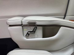 Lexus LM 2023 500h Six-Seat Premium Edition - ფოტო 18