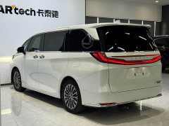 Lexus LM 2023 500h Six-Seat Premium Edition - ფოტო 7