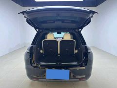 Li Auto L8 Max Intelligent Refresh Edition - ფოტო 9