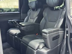 Lexus LM 350h Seven-Seater Elegant Edition - ფოტო 10