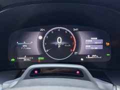 Lexus LM 350h Seven-Seater Elegant Edition - ფოტო 8