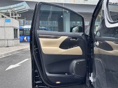 Toyota Vellfire Crown Hybrid 2.5L HV Luxury Edition - фото 12