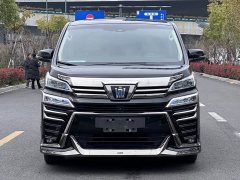 Toyota Vellfire Crown Hybrid 2.5L HV Luxury Edition - фото 3