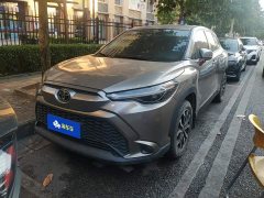 Toyota Frontlander 2.0L CVT Luxury - ფოტო 1