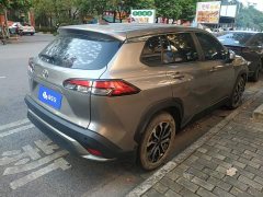 Toyota Frontlander 2.0L CVT Luxury - ფოტო 3