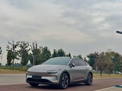 Nio Lerado L60 2024 60kWh Rear-Wheel Drive - ფოტო 1