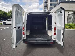 Maxus EV30 Pure Electric Smart Logistics Expert Long Wheelbase Guoxuan - ფოტო 11