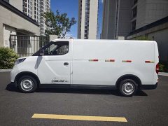 Maxus EV30 Pure Electric Smart Logistics Expert Long Wheelbase Guoxuan - ფოტო 12
