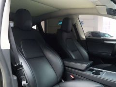Tesla Model Y Long Range All-Wheel Drive - ფოტო 13