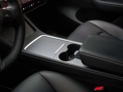 Tesla Model Y Long Range All-Wheel Drive - ფოტო 15