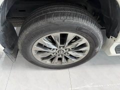 Toyota Land Cruiser (Imported) LC300 4.0T Sunroof Edition - ფოტო 8