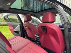 BMW 5 Series 530Li Premier Luxury Package - ფოტო 15