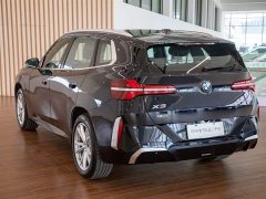 BMW X3 xDrive25L Luxury Package - ფოტო 8