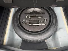 Honda Vezel 1.5L CVT Pioneer Edition - ფოტო 16
