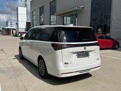 Buick GL8 New Energy Lusang Smart Comfort Edition - ფოტო 10