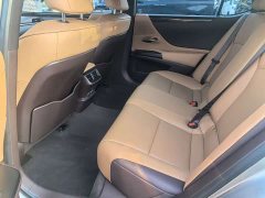Lexus ES 200 Premium Edition - ფოტო 11