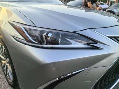 Lexus ES 200 Premium Edition - ფოტო 3